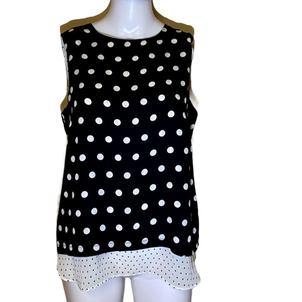 Rose + Olive Size M Polka Dot Sleeveless Top